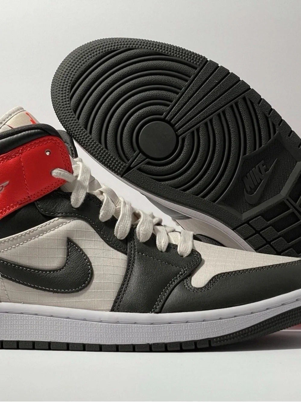 Air Jordan 1 Mid SE Light Orewood Brown DQ6078-100